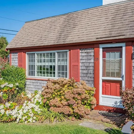 Seaside Cottages - Cottage 25 - Luckenbooth